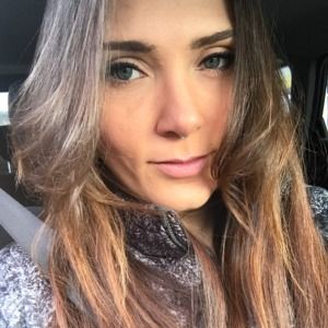 Meet your Posher, Anya